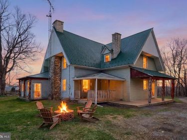 2060 FURNACE ROAD, FELTON, PA 17322