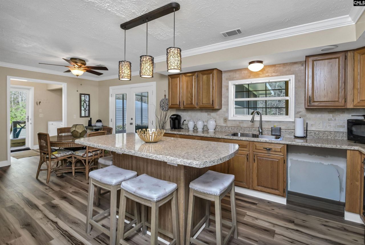 1032 Lawhorn Road  Photo 10