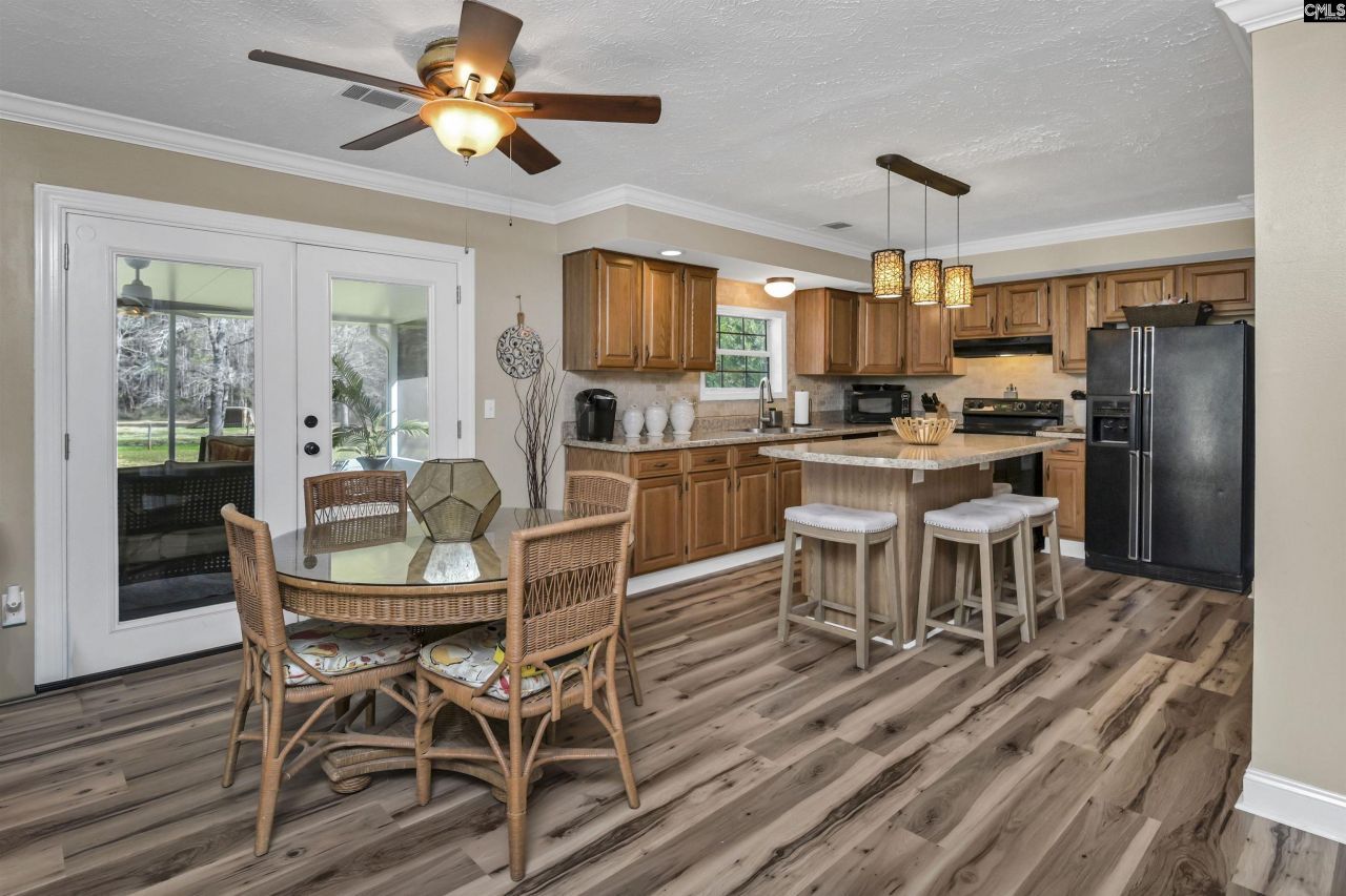 1032 Lawhorn Road  Photo 11