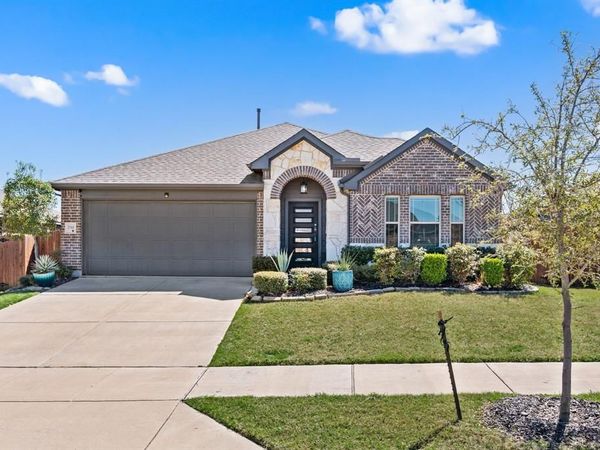 2911 Firewheel Street, Forney, TX 75126