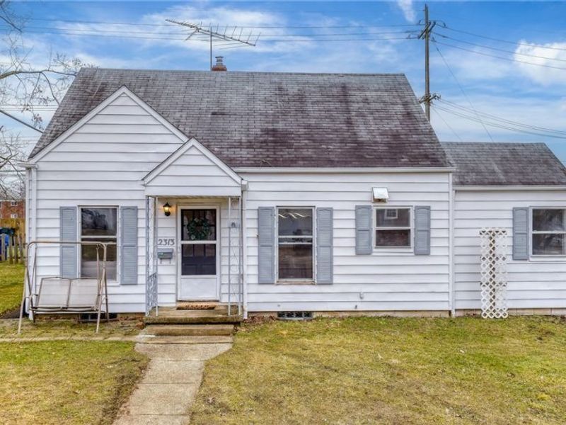 2313 23rd Street, Cuyahoga Falls, OH 44223 Photo 1