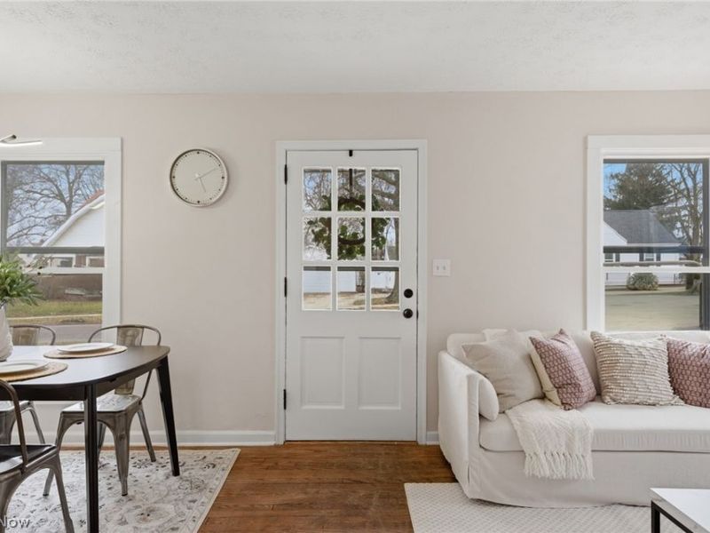 2313 23rd Street, Cuyahoga Falls, OH 44223 Photo 3