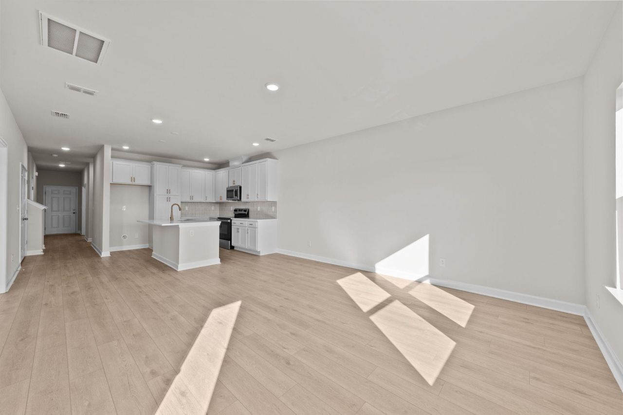 729 Ebb Tide Rd. Photo 13