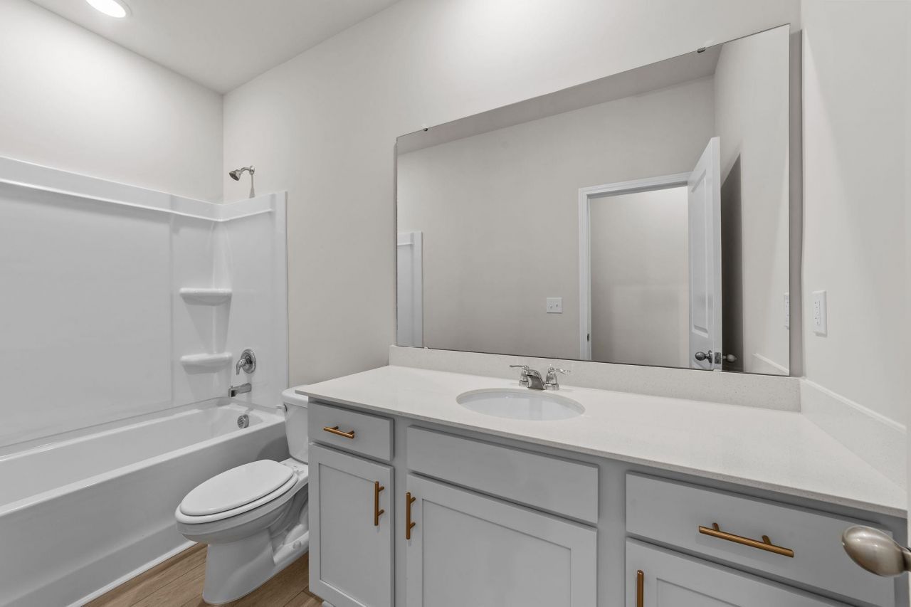 729 Ebb Tide Rd. Photo 5