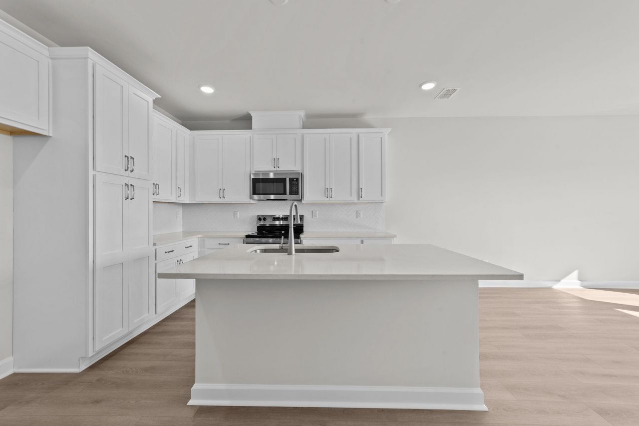 723 Ebb Tide Rd. Photo 6