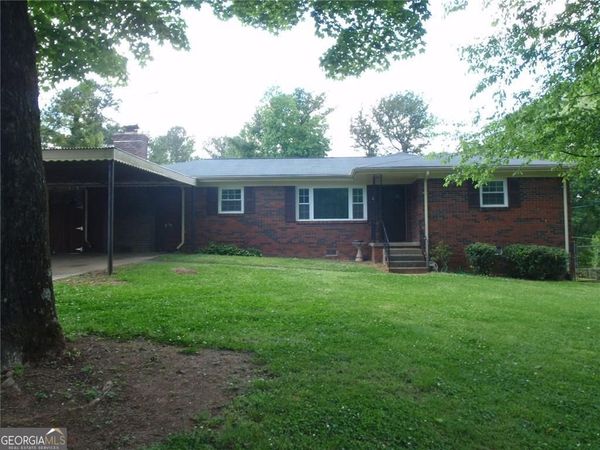 197 Cooper Lake Road SE, Mableton, GA 30126