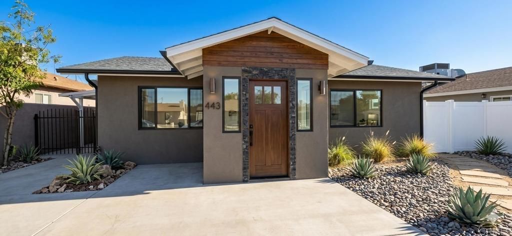 443 W Hamilton Avenue, El Centro, CA 92243 Main Photo