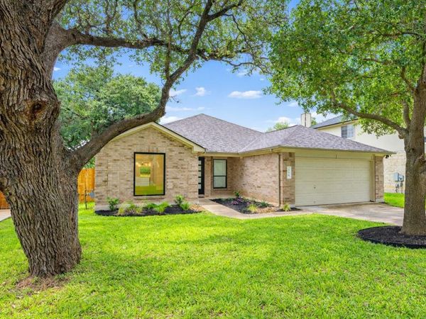 608 Haleys CV, Leander, TX 78641