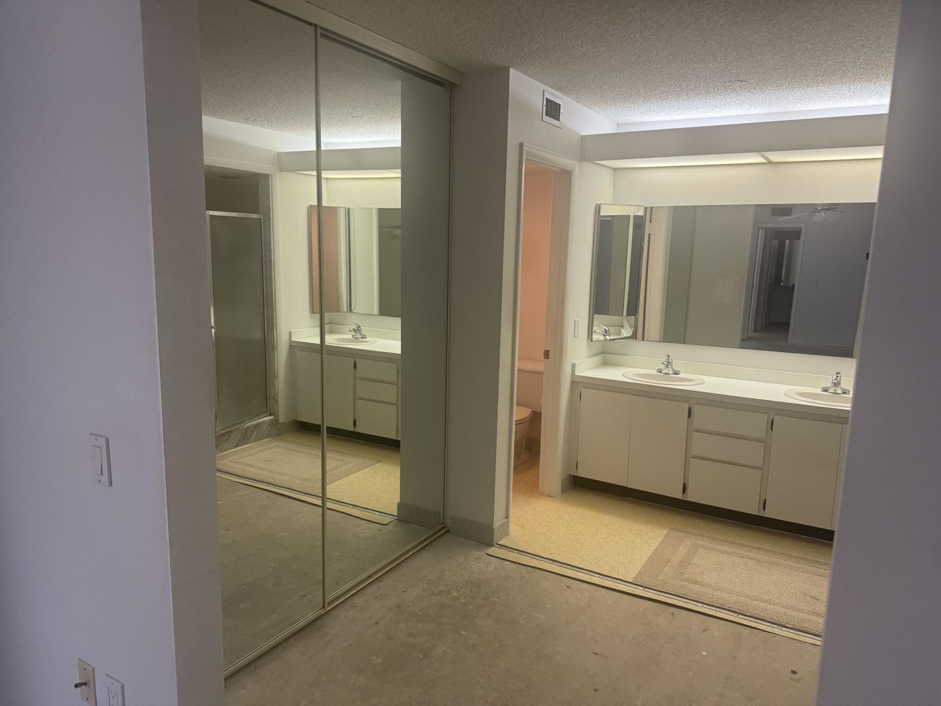 219 2nd Lane, Palm Beach Gardens, FL 33418 Photo