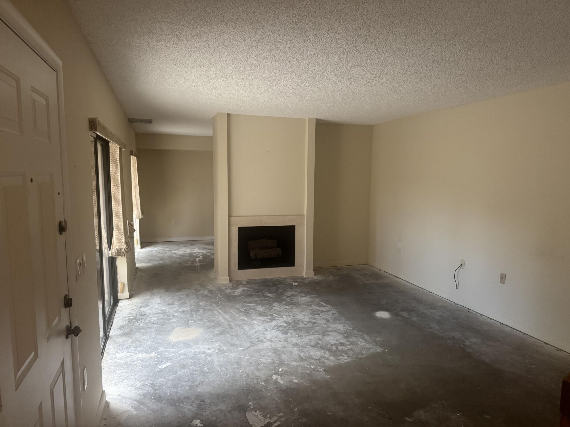 219 2nd Lane, Palm Beach Gardens, FL 33418 Photo