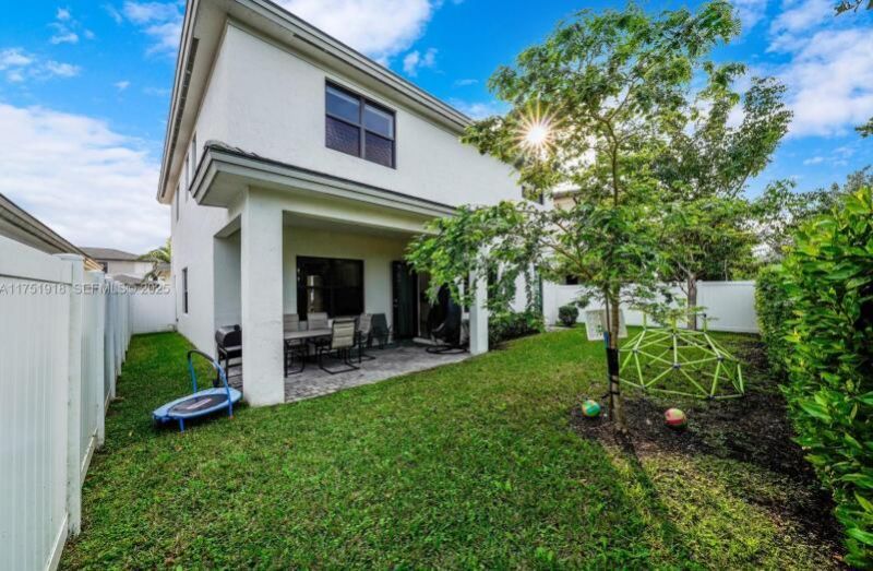 17325 SW 41 Street, Miramar, FL 33029 Photo