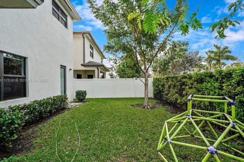 17325 SW 41 Street, Miramar, FL 33029 Photo