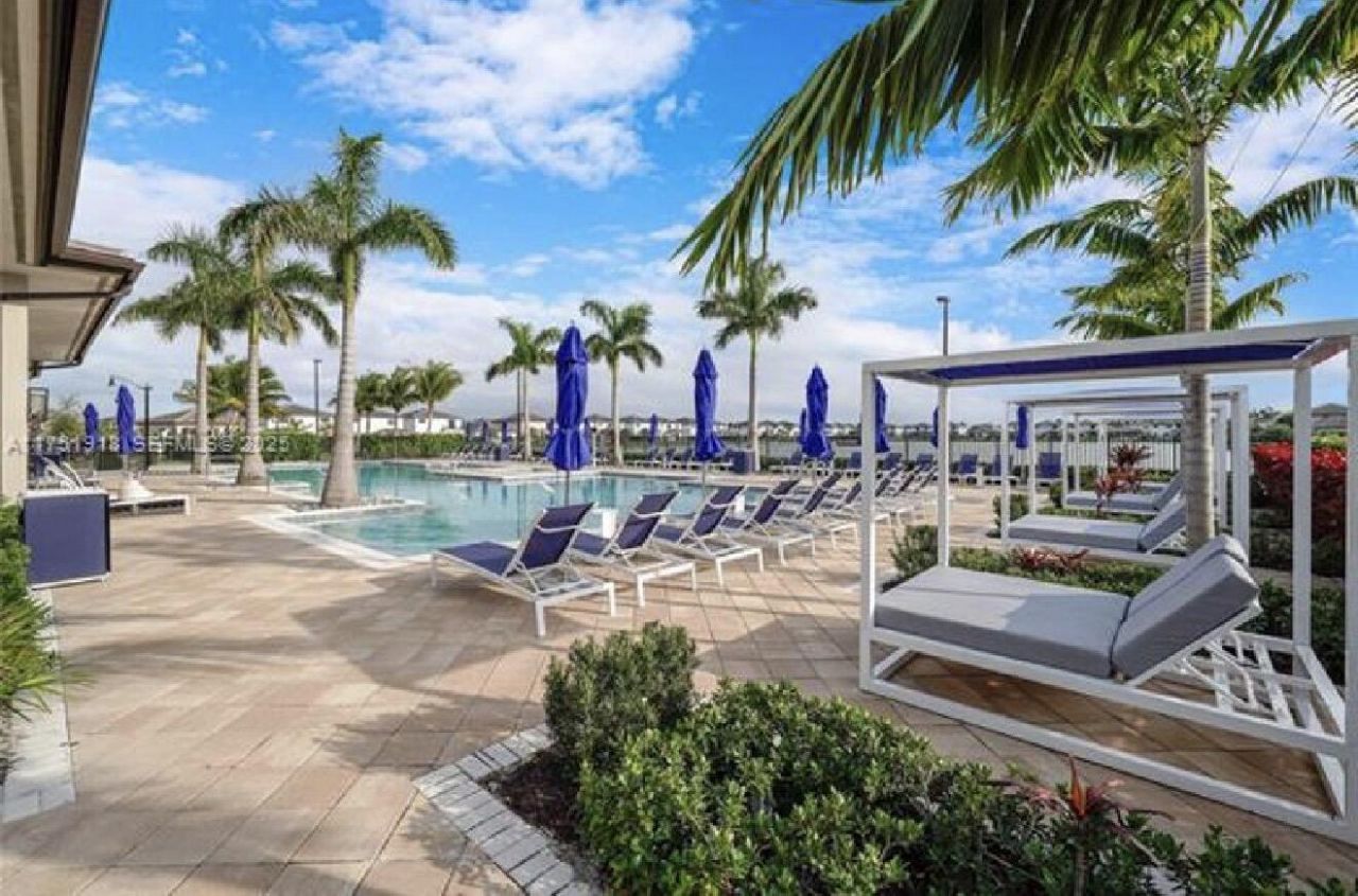 17325 SW 41 Street, Miramar, FL 33029 Photo