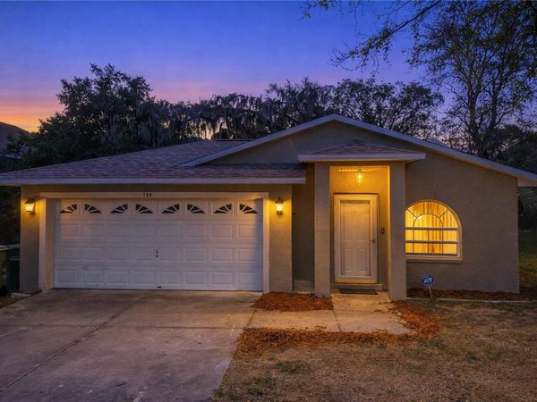 109 N FAULKNER AVENUE , LEESBURG, FL 34748