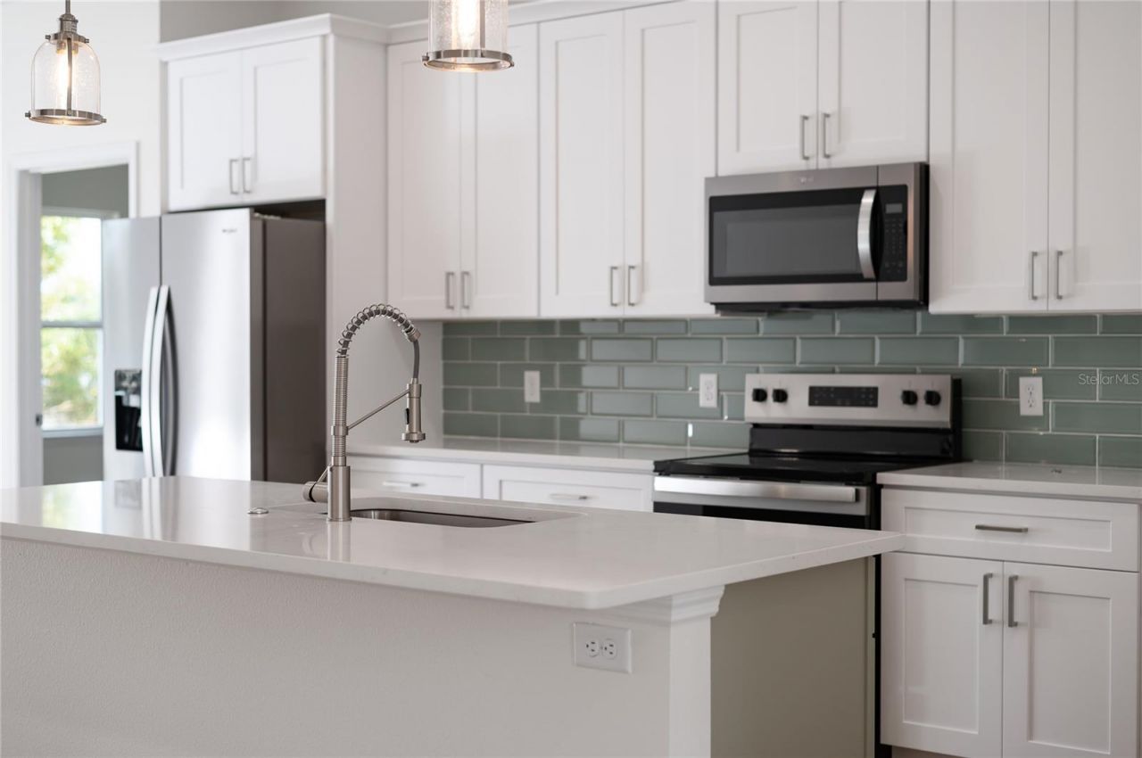 136 11th Avenue , Osteen, FL 32764 Photo