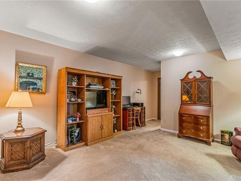 610 W Alex Bell Road, Washington Township, OH 45459 Photo 27