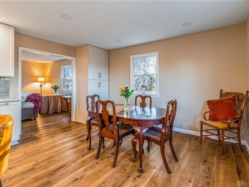 610 W Alex Bell Road, Washington Township, OH 45459 Photo 7