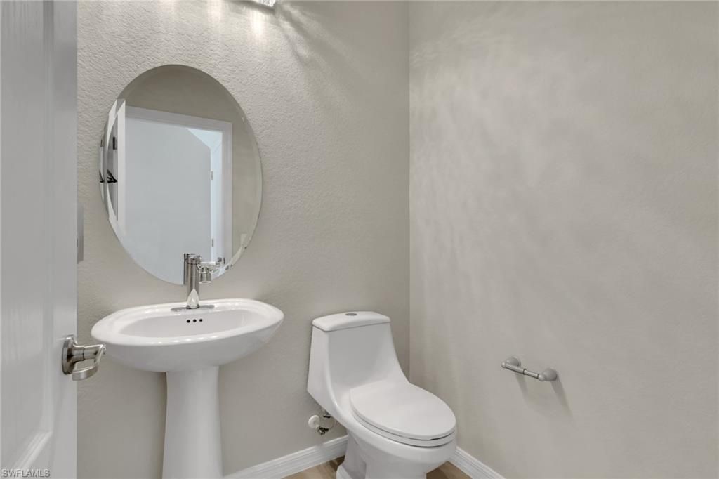 11905 Hickory Estate Cir, Fort Myers, FL 33913 Photo