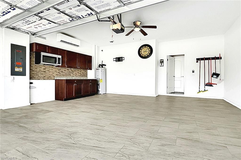 11905 Hickory Estate Cir, Fort Myers, FL 33913 Photo