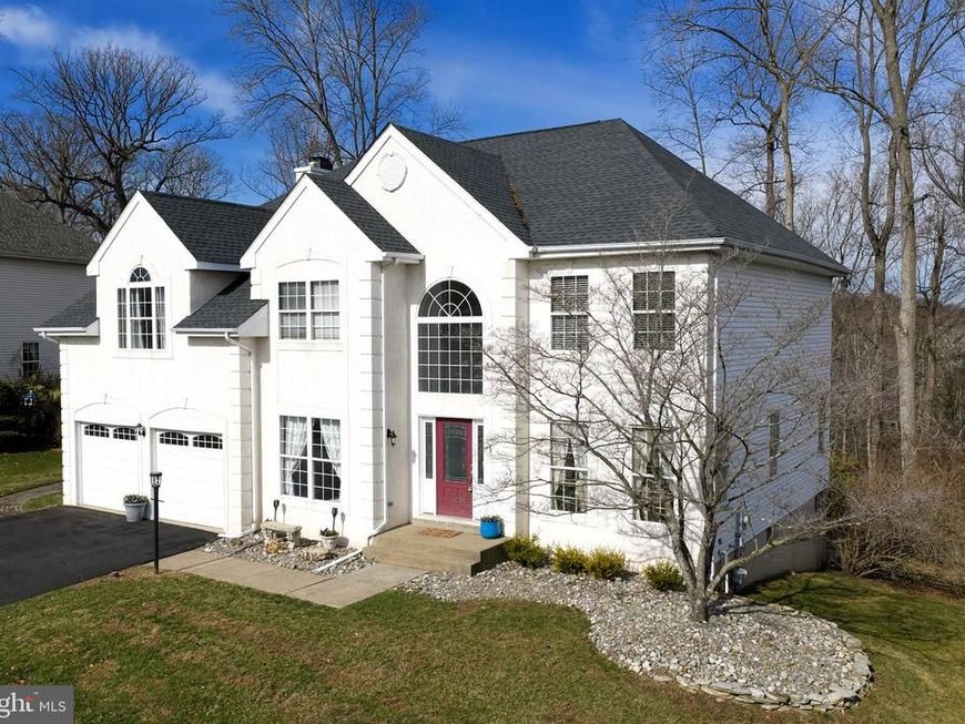 346 Deer Drive, Langhorne, PA 19047 Main Photo