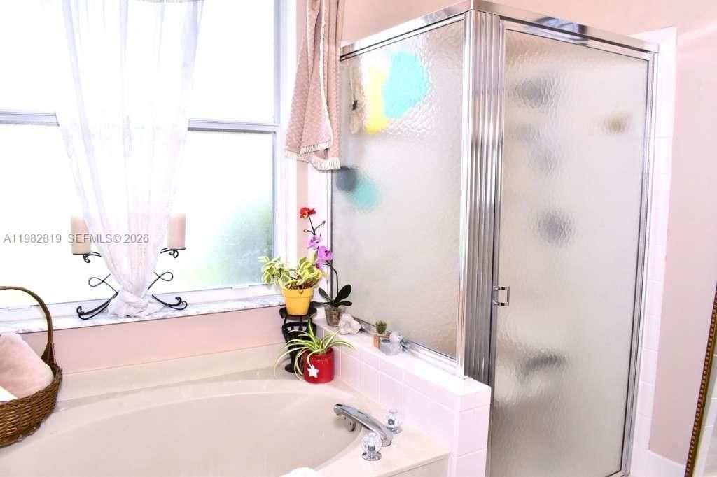 16319 SW 11th St , Pembroke Pines, FL 33027 Photo