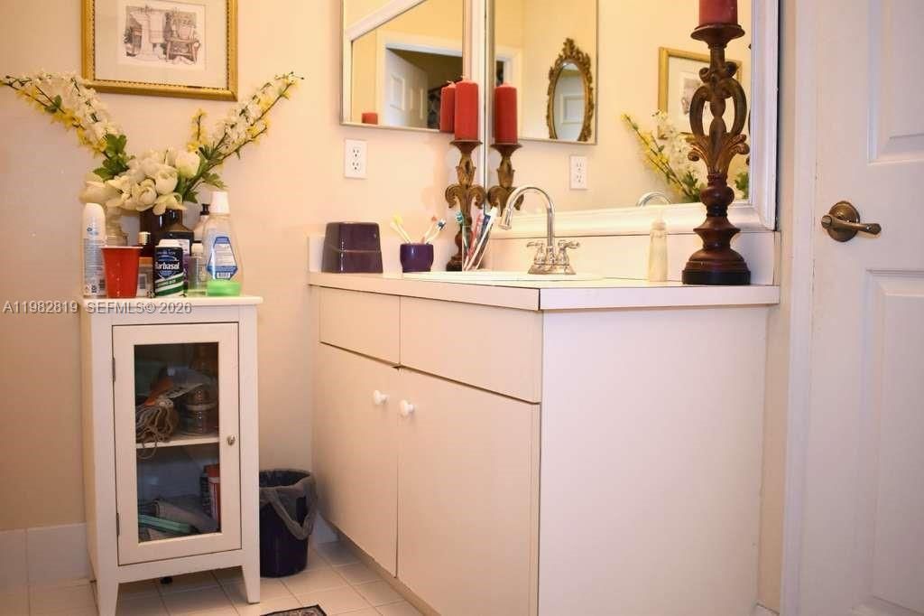 16319 SW 11th St , Pembroke Pines, FL 33027 Photo