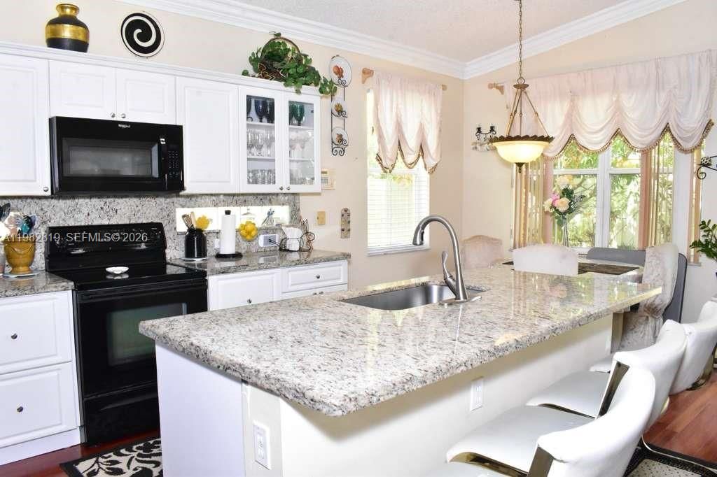 16319 SW 11th St , Pembroke Pines, FL 33027 Photo