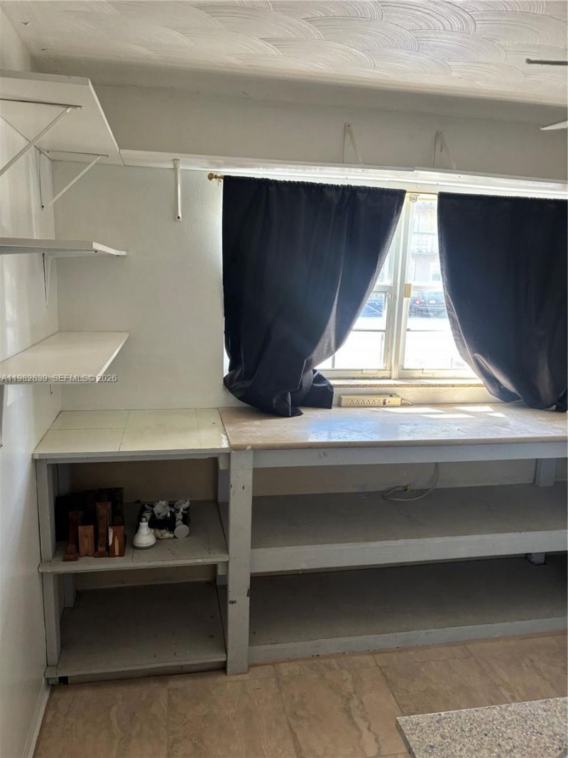 729 NE 2nd Ct, Hallandale Beach, FL 33009 Photo