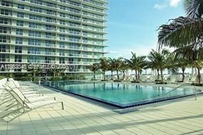79 SW 12th St, Unit 3309-S, Miami, FL 33130 Photo