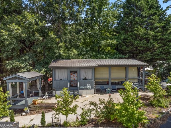 42 Nomad Trail, Cleveland, GA 30528