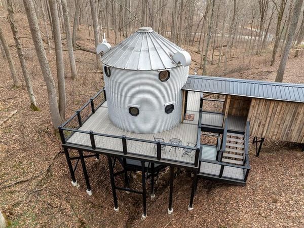 15017 St Rt 678, Rockbridge, OH 43149