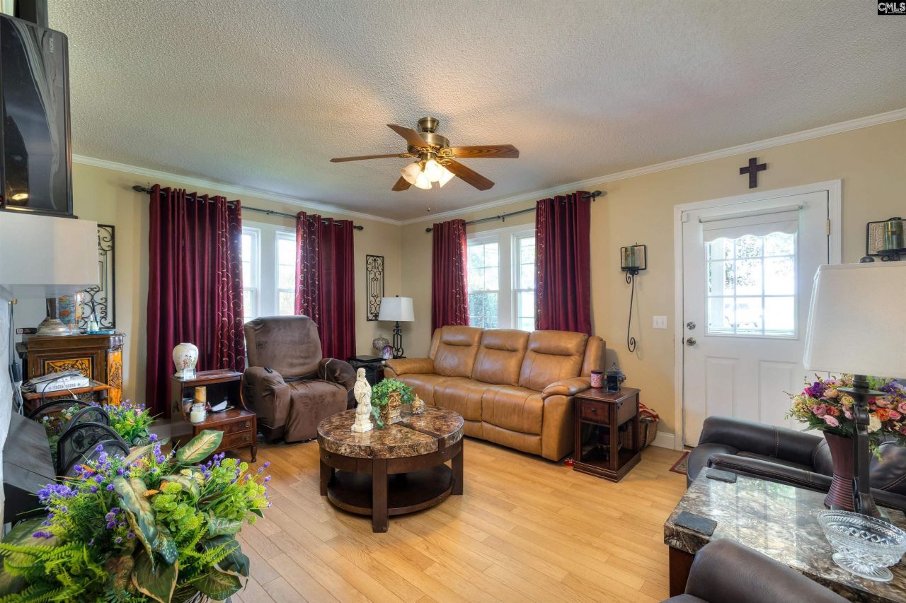 1404 Dog Island Rd Photo 4