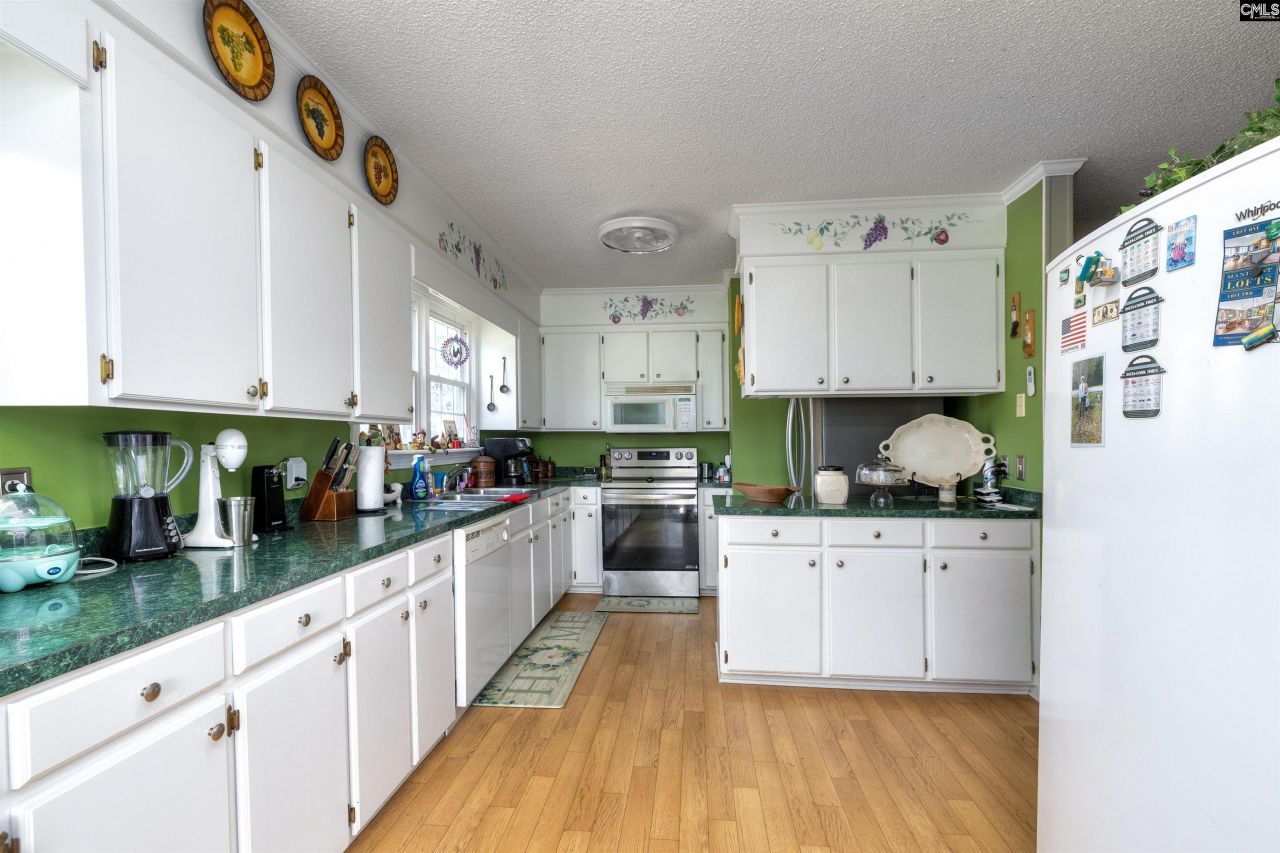 1404 Dog Island Rd Photo 7