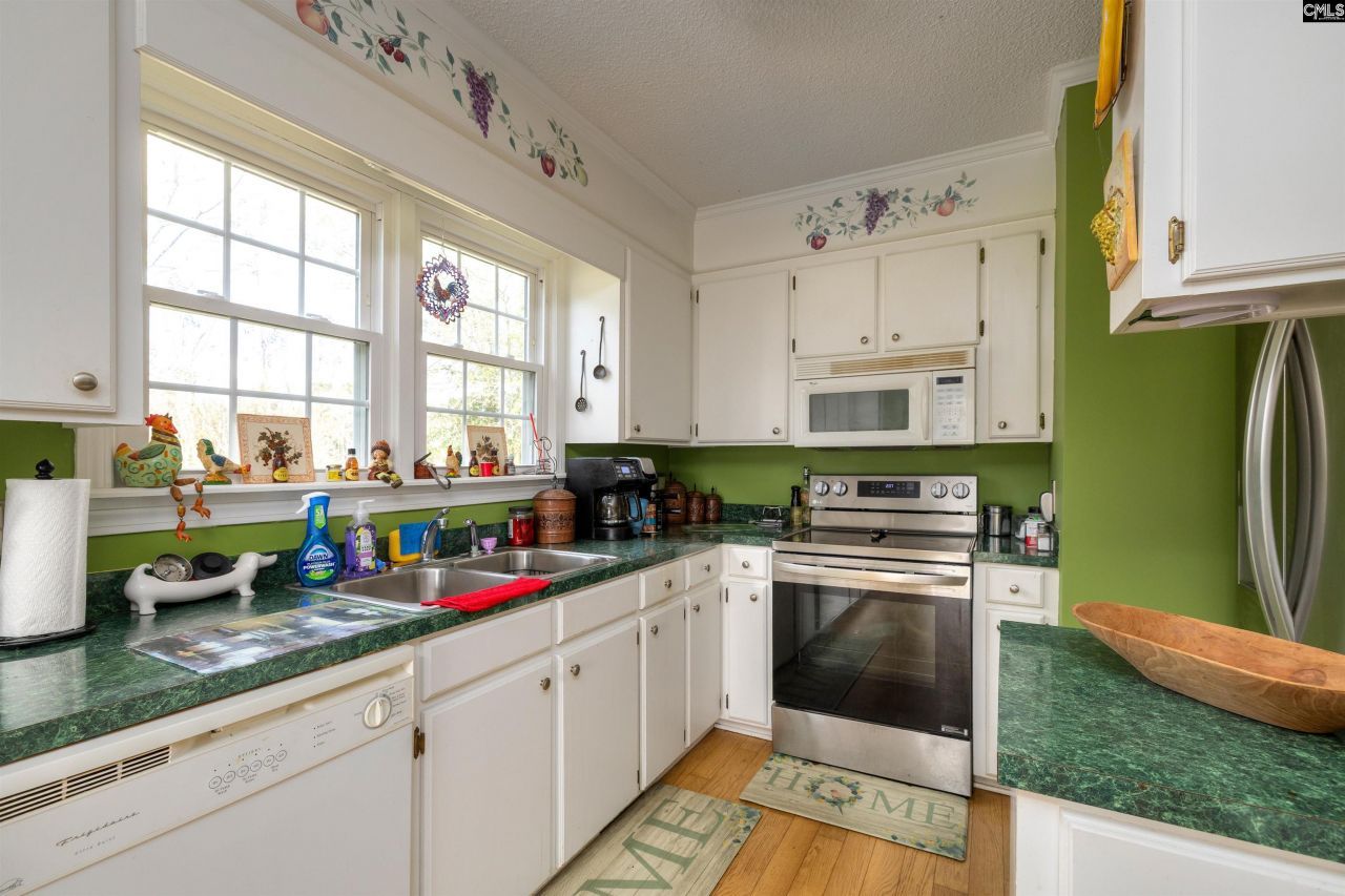 1404 Dog Island Rd Photo 8