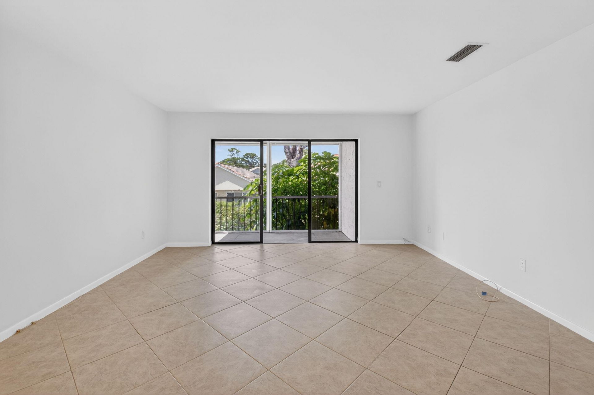 21691 Cypress Road, Unit 16b, Boca Raton, FL 33433 Photo