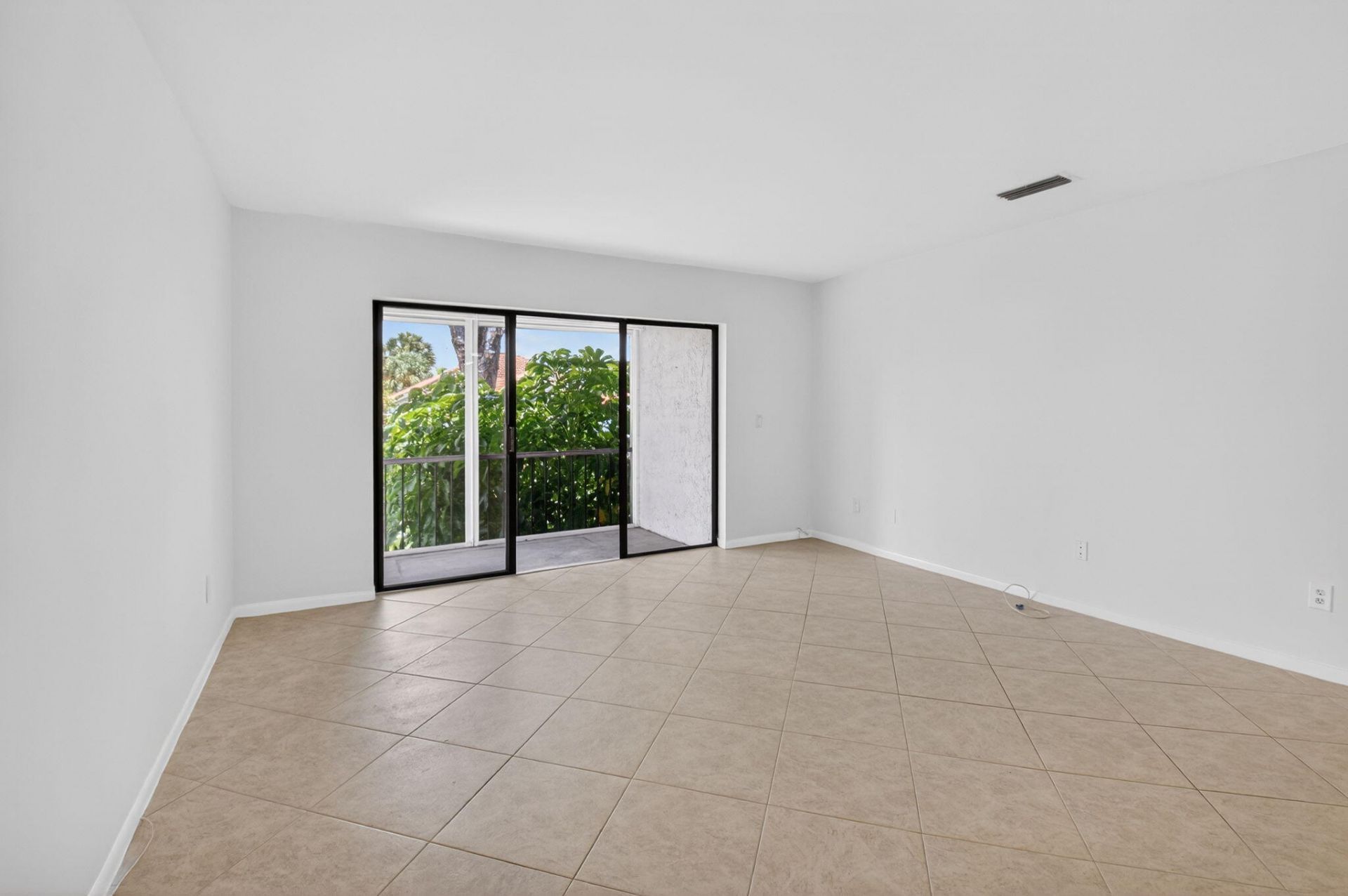 21691 Cypress Road, Unit 16b, Boca Raton, FL 33433 Photo