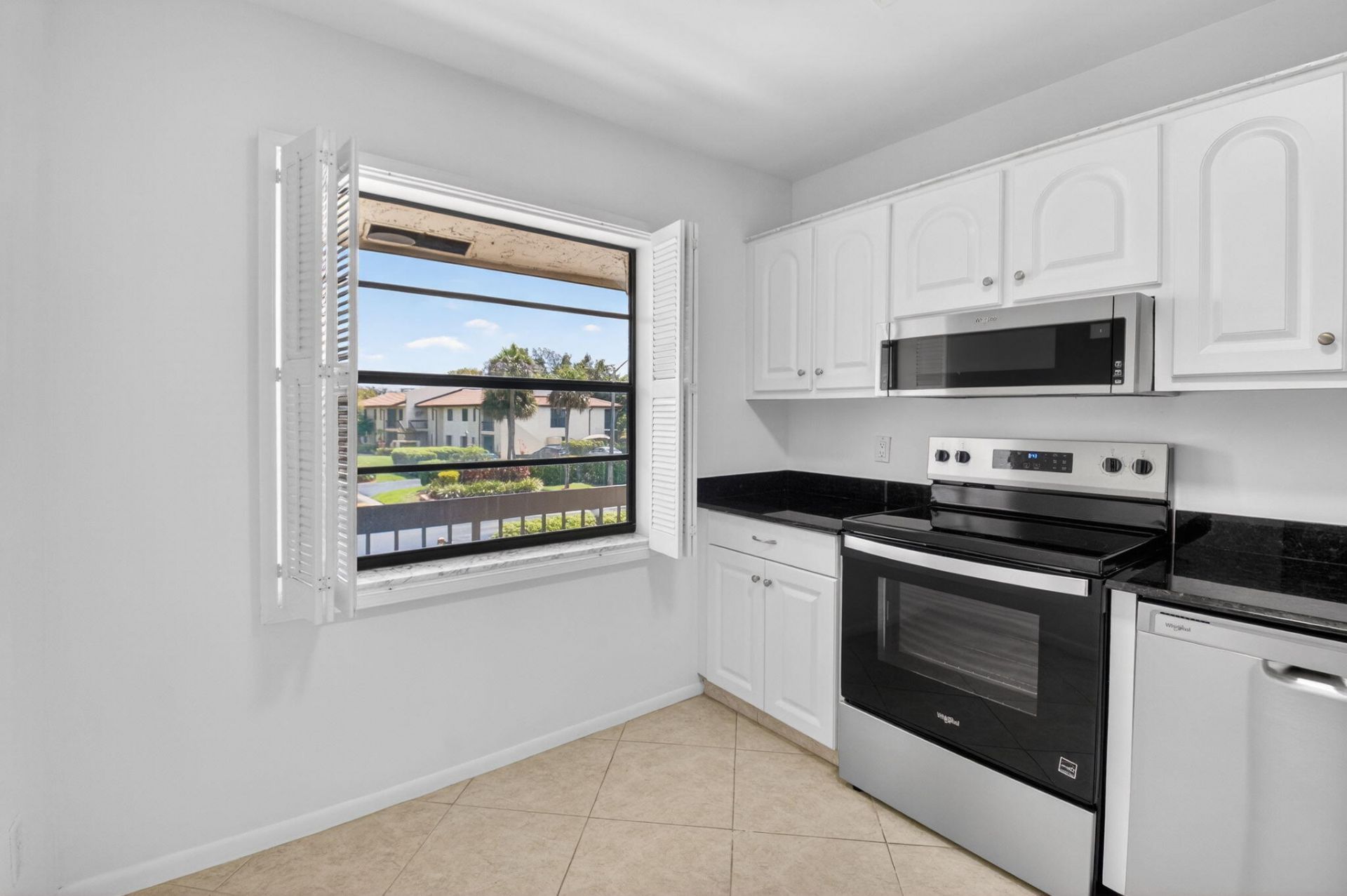 21691 Cypress Road, Unit 16b, Boca Raton, FL 33433 Photo