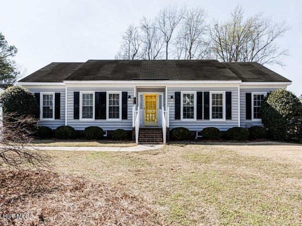 4016 Carybrook Road, Rocky Mount, NC 27803