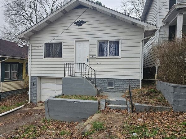 633 Riley Avenue, East Liverpool, OH 43920