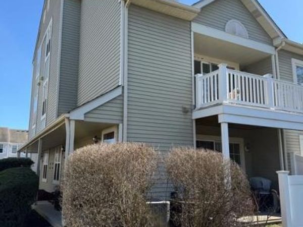 4106 B FENWICK LANE, MOUNT LAUREL, NJ 08054