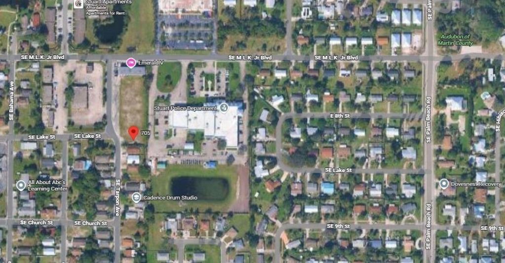 705 SE Tarpon Avenue, Stuart, FL 34994 Photo