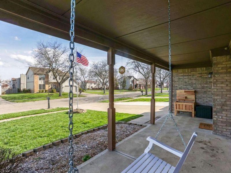 1439 River Trail Drive, Grove City, OH 43123 Photo 12