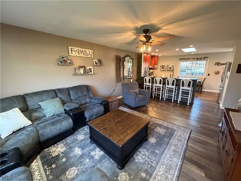28575 Holly Drive, North Olmsted, OH 44070 Photo 5