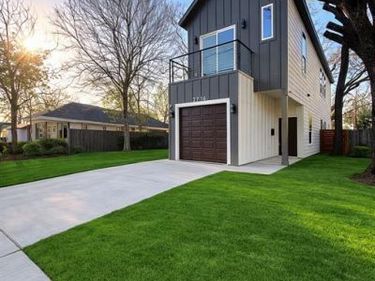 2716 Dorris Street, Dallas, TX 75215