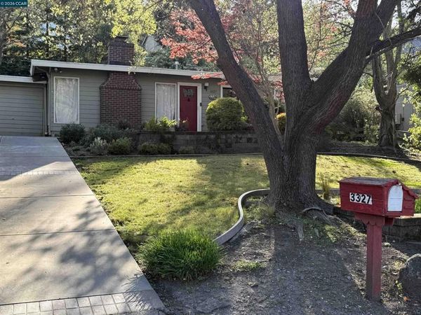 3327 Beechwood Dr, Lafayette, CA 94549