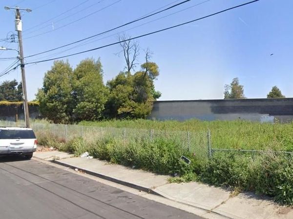 22680 Happyland Ave, Hayward, CA 94541