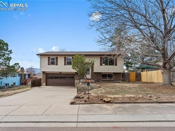 1730 Hathaway Drive, Colorado Springs, CO 80915