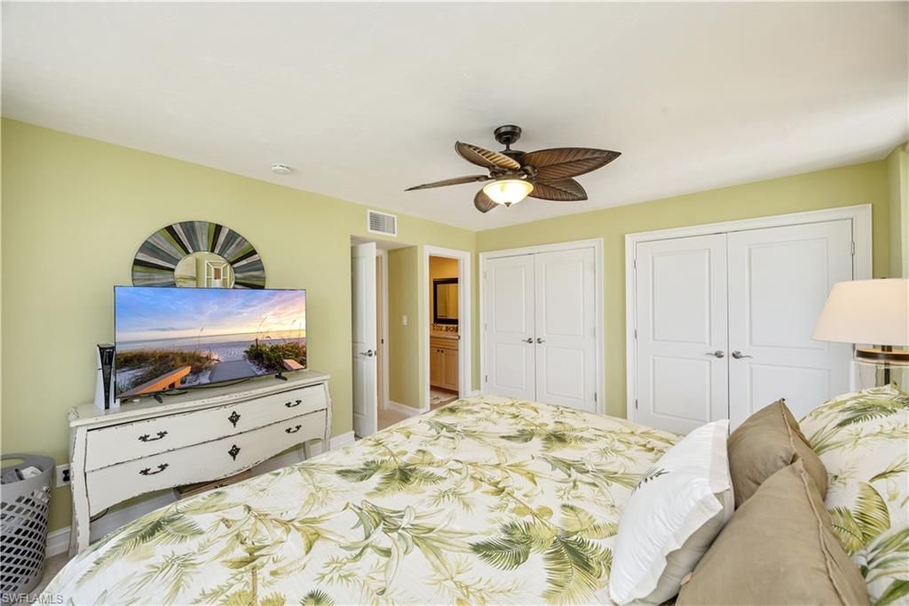 9653 Gulf Shore Dr, Unit 903, Naples, FL 34108 Photo
