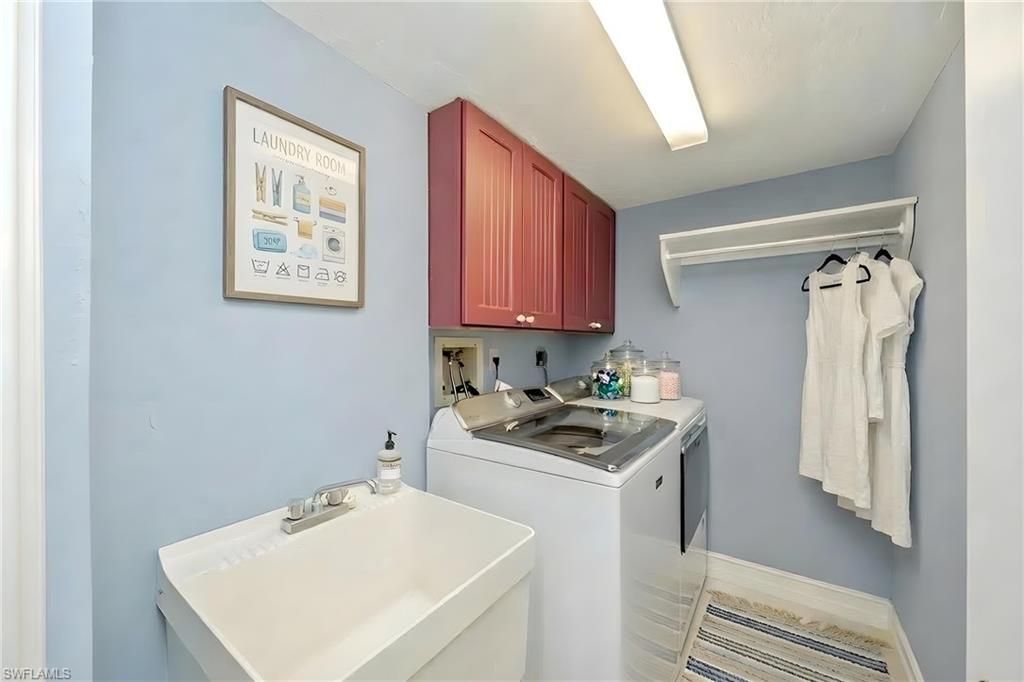 9653 Gulf Shore Dr, Unit 903, Naples, FL 34108 Photo