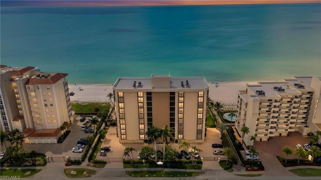 9653 Gulf Shore Dr, Unit 903, Naples, FL 34108 Photo